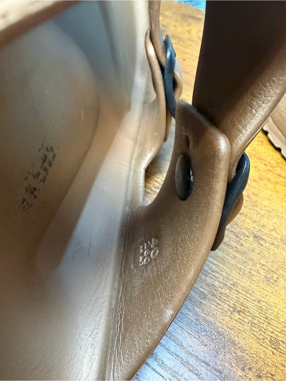 Authentic Birkenstock Arizona EVA Sandals in Metallic Copper - Picture 3 of 4